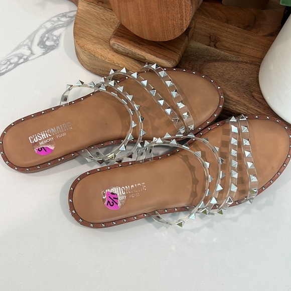 Cute CUSHIONAIRE Women's Sandals - Picture 7 of 12